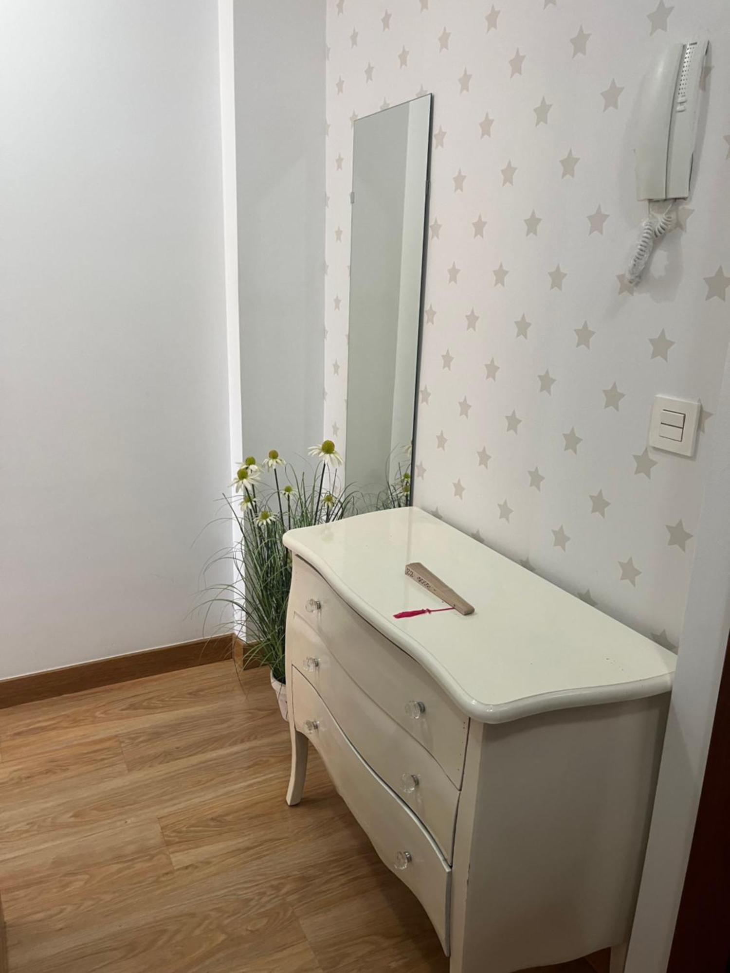 Bonito Apartamento En Гранада Экстерьер фото